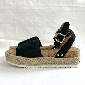 C Comfort Crochet Espadrille Flatform Sandal Size 8 Black Cork Ankle Strap